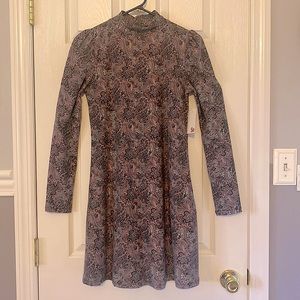 NWT - S.O. Pink & Black Paisley Mod Mini-Dress: Small